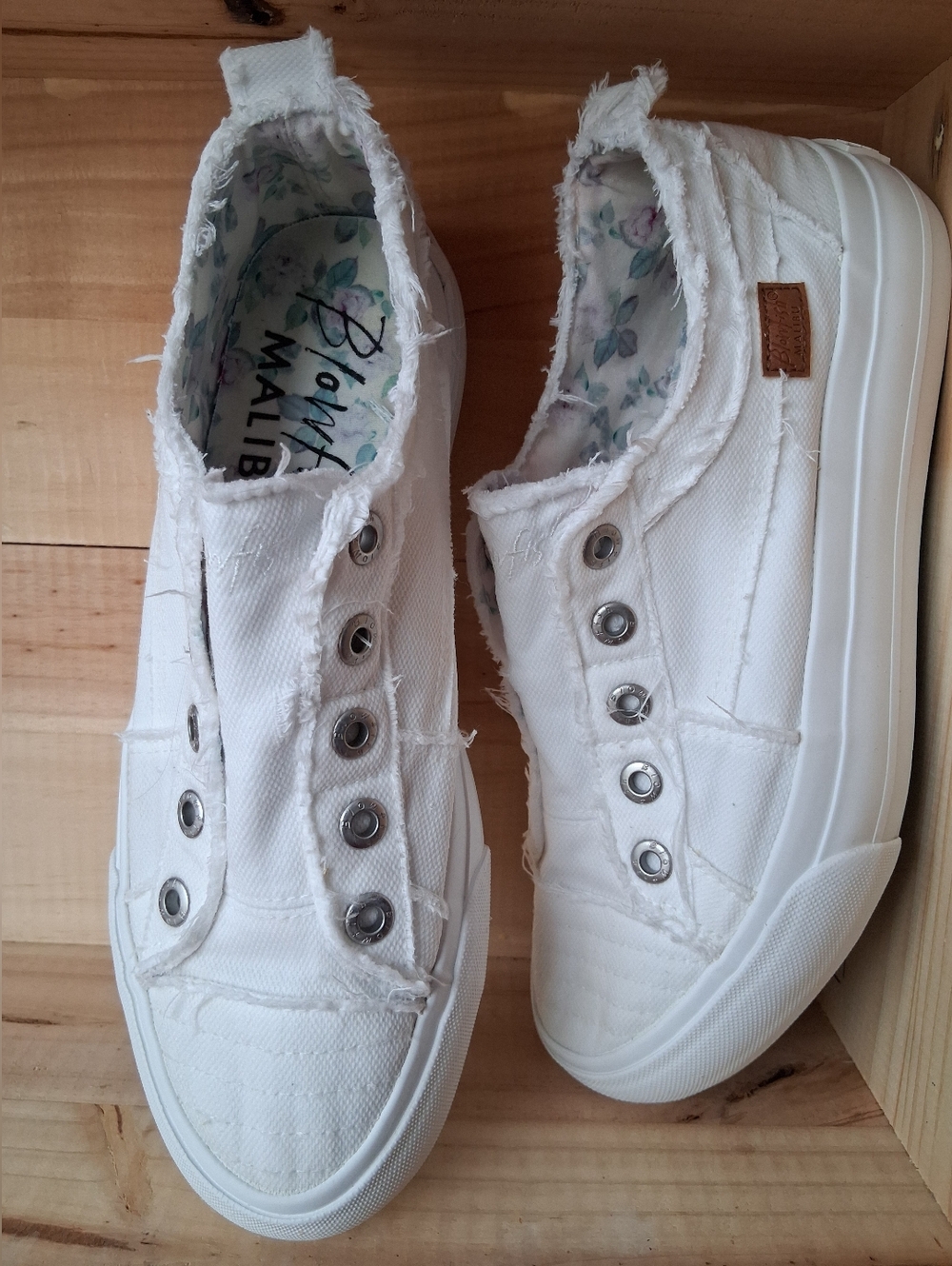 Blowfish Malibu Platform Sneakers White Size 10 - Picture 2 of 4